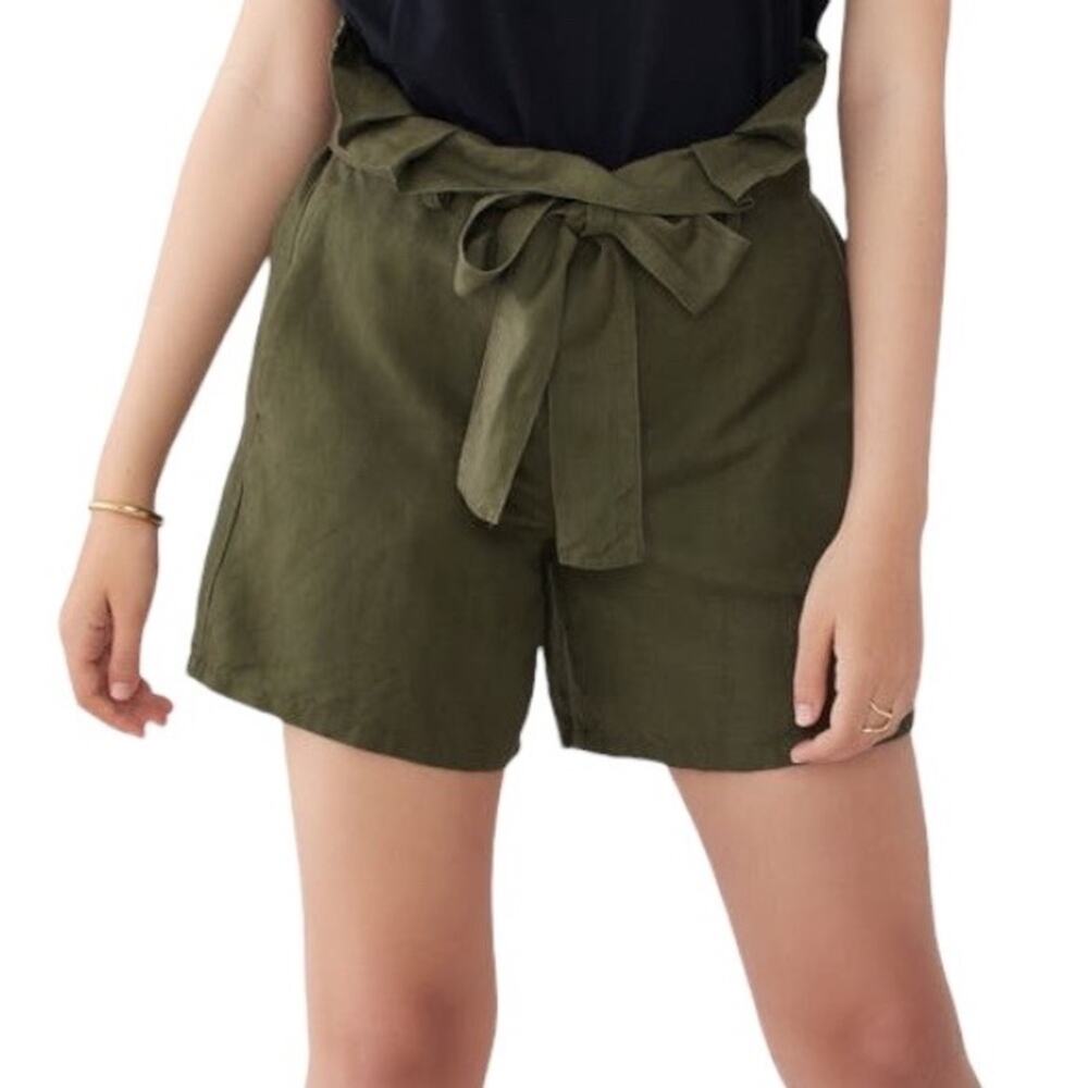 BLANKNYC Green Paper-bag Waist Casual Linen Shorts Size XS New